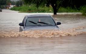 Emite Protección Civil alerta por fuertes lluvias y granizo en tramos carreteros del estado