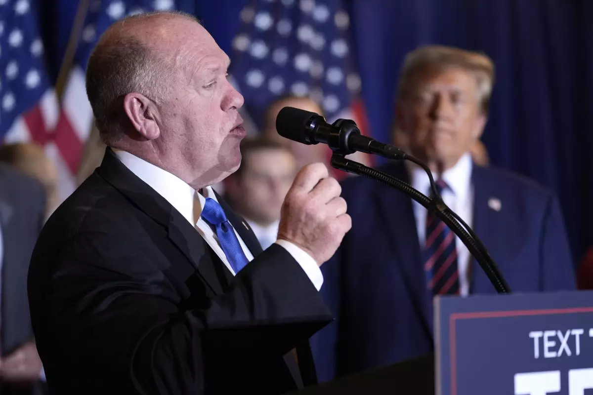 Trump anuncia que Tom Homan, exdirector interino del ICE, será su “zar de la frontera”