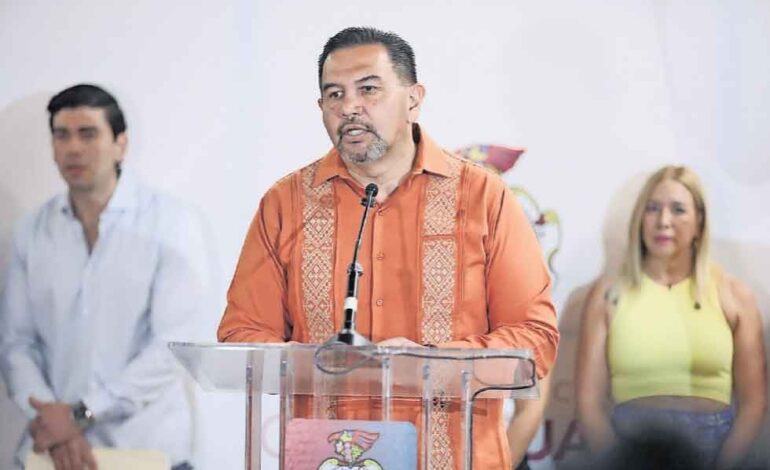 Presentan primeros proyectos ganadores