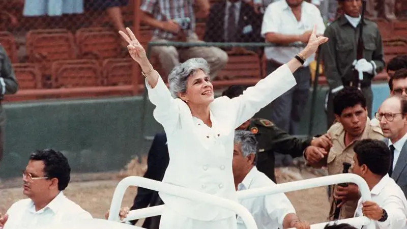 Muere Violeta Chamorro