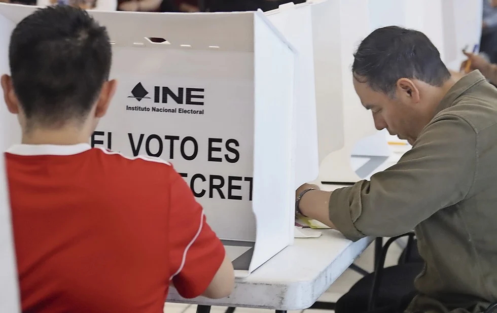 El desinterés de los mexicanos y la complejidad del voto amenazan con empañar elecciones judiciales
