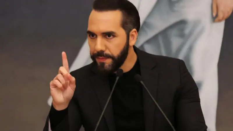 El Congreso de El Salvador aprueba una controvertida reforma constitucional que permite la reelección presidencial indefinida