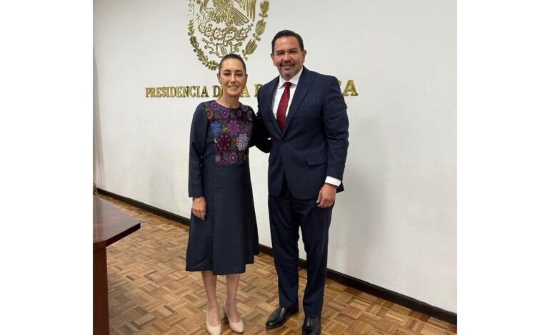 Sheinbaum revisa seguridad fronteriza con alcalde de Juárez en Palacio Nacional