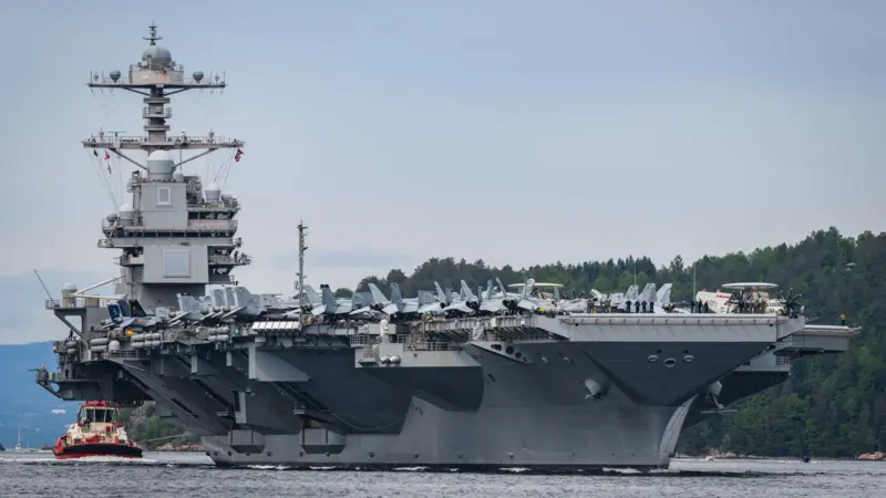 USS Gerald R. Ford: el mayor buque de guerra del mundo se une al despliegue de EE.UU. en el Caribe y Maduro eleva 