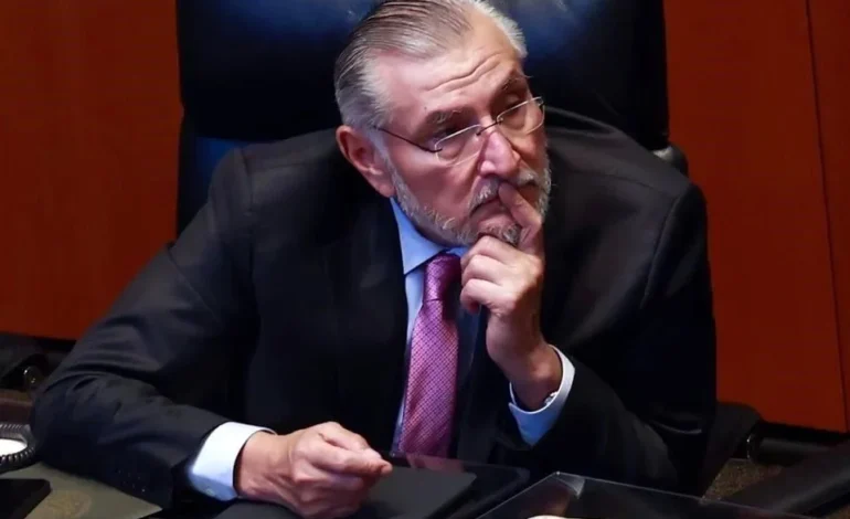 Engorda Adán Augusto su cochinito ¡11,000%!