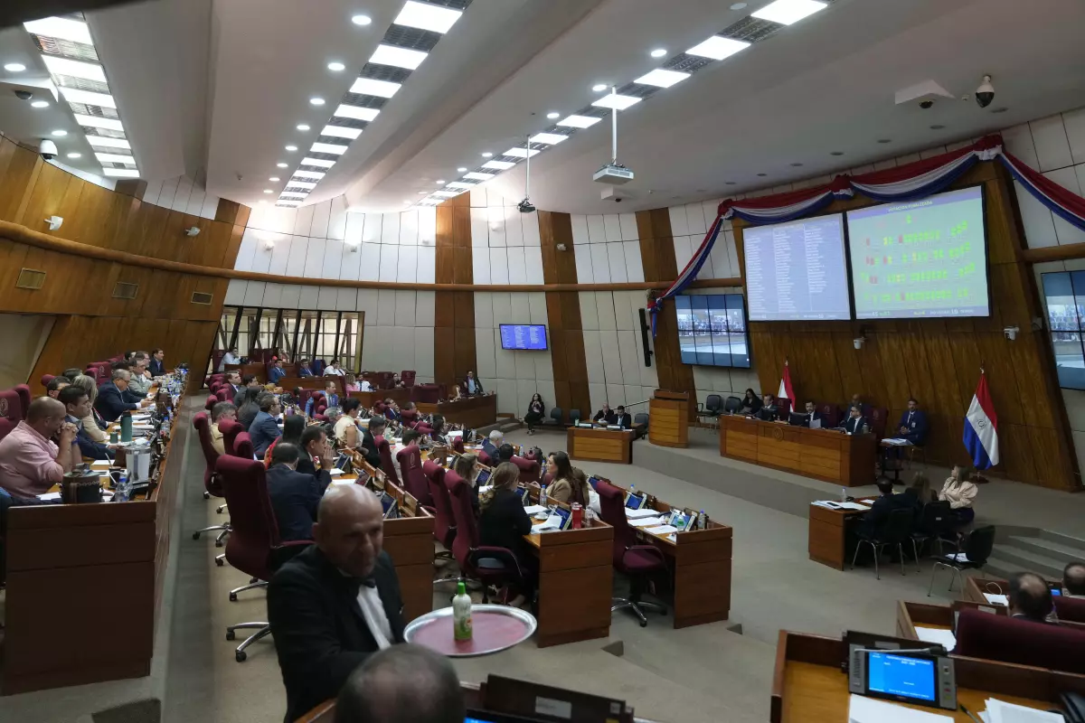 Paraguay aprueba un polémico acuerdo que permitirá presencia militar de Estados Unido