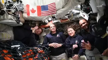 Los astronautas de Artemis II se convierten en los humanos que más lejos han viajado en el espacio