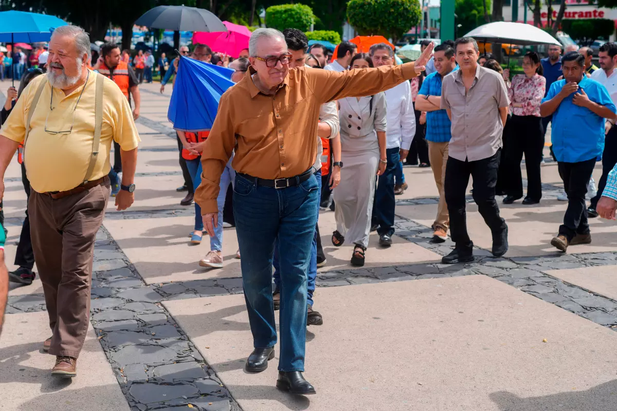 Acusan a gobernador mexicano y otros funcionarios de traficar grandes cantidades de drogas a EEUU