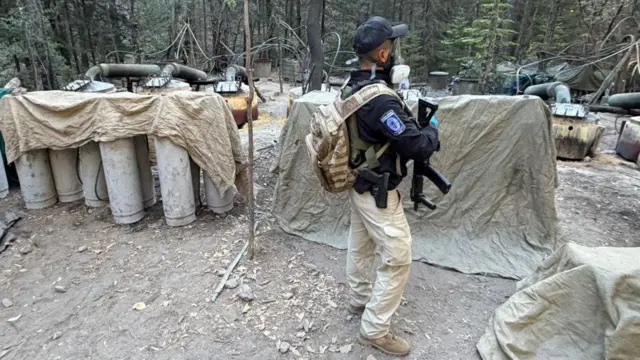 Entrevista FGR a agentes de FGE que participaron en aseguramiento de laboratorio clandestino en la Sierra