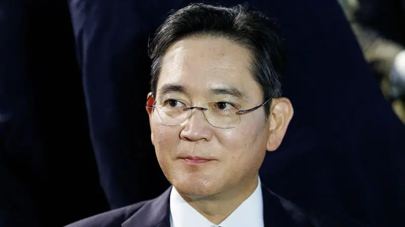 “Pagar impuestos es nuestro deber”: la familia que controla el imperio Samsung en Corea del Sur paga una cifra récord de US$8.000 millones en impuestos