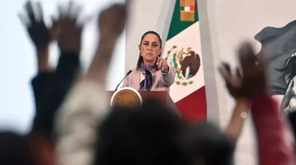 México descarta riesgo por norma que exige a bancos de EEUU revisar estatus migratorio de clientes