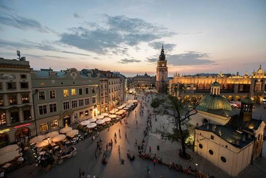 Polonia ya se encuentra entre las 20 economías más grandes del mundo. Cómo ocurrió